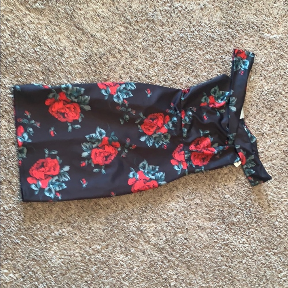 cute red floral dress size s
